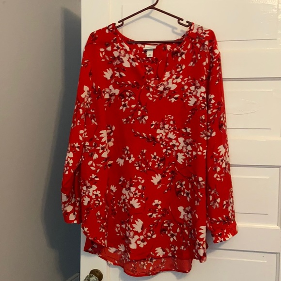 Ava & Viv Tops - Ava & Viv Floral Top